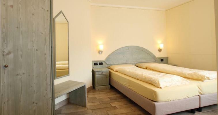 Residence Vallechiara San Rocco  Ngoại thất bức ảnh